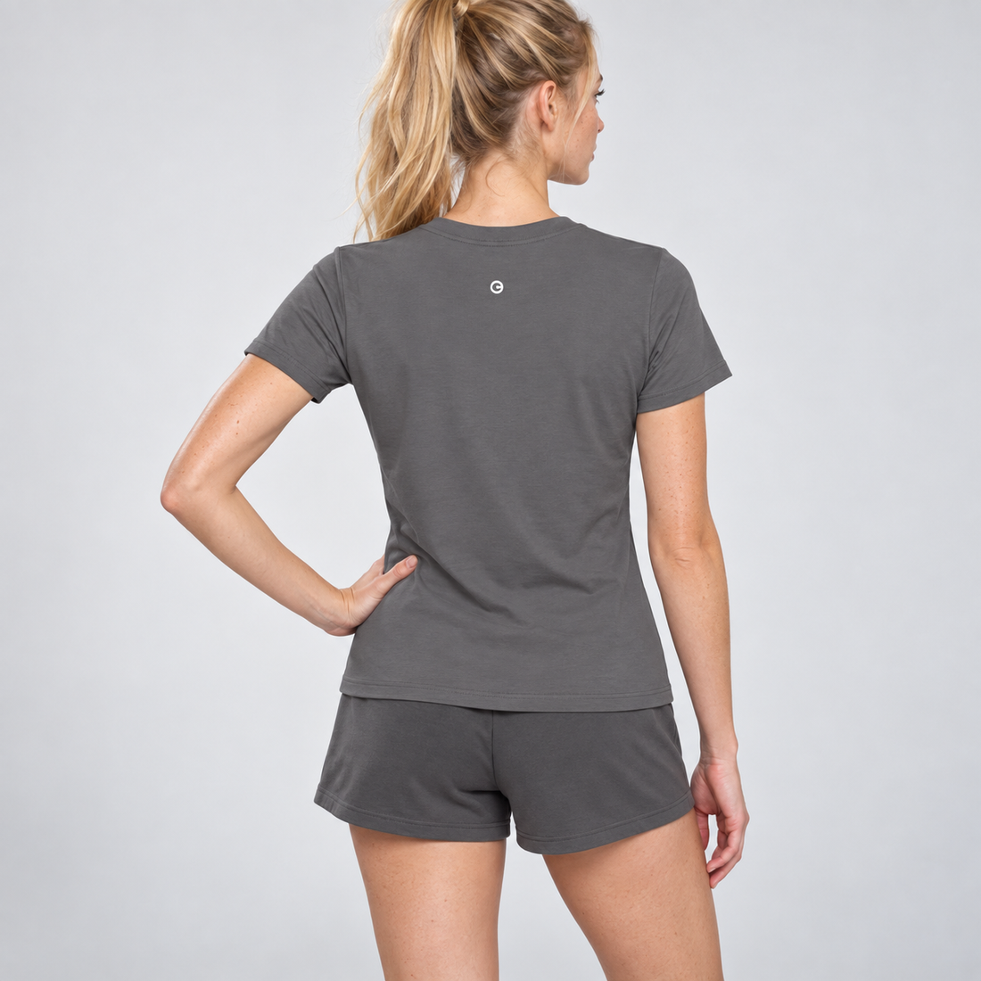 Essential Standard Shoulder T-Shirt